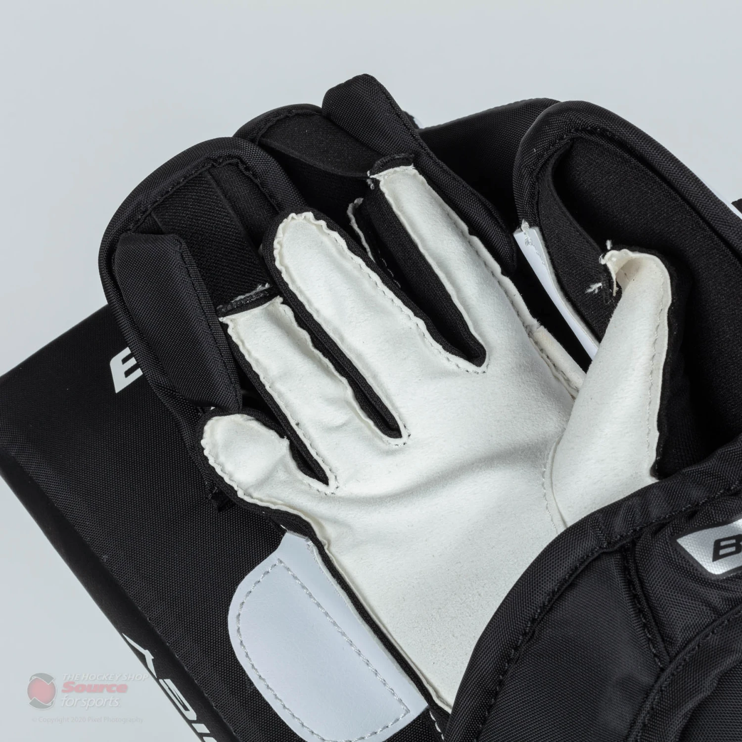 Bauer GSX Prodigy Youth Goalie Blocker S20 9 Bauer GSX Prodigy Youth Goalie Blocker S20 - Image 7