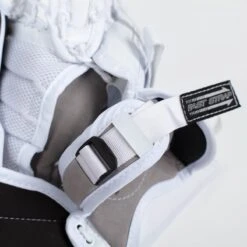 Bauer Vapor X2.7 Junior Goalie Catcher 19 Bauer Vapor X2.7 Junior Goalie Catcher -Hockey Gear Shop bauer catchers bauer vapor x2 7 junior goalie catcher 5427858931778