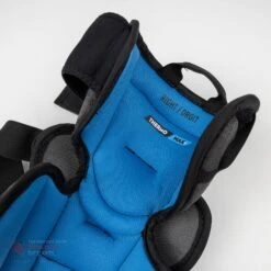 Bauer Elite Intermediate Knee Pads S21 9 Bauer Elite Intermediate Knee Pads S21 -Hockey Gear Shop bauer knee pads bauer elite intermediate knee pads int 28267913117762