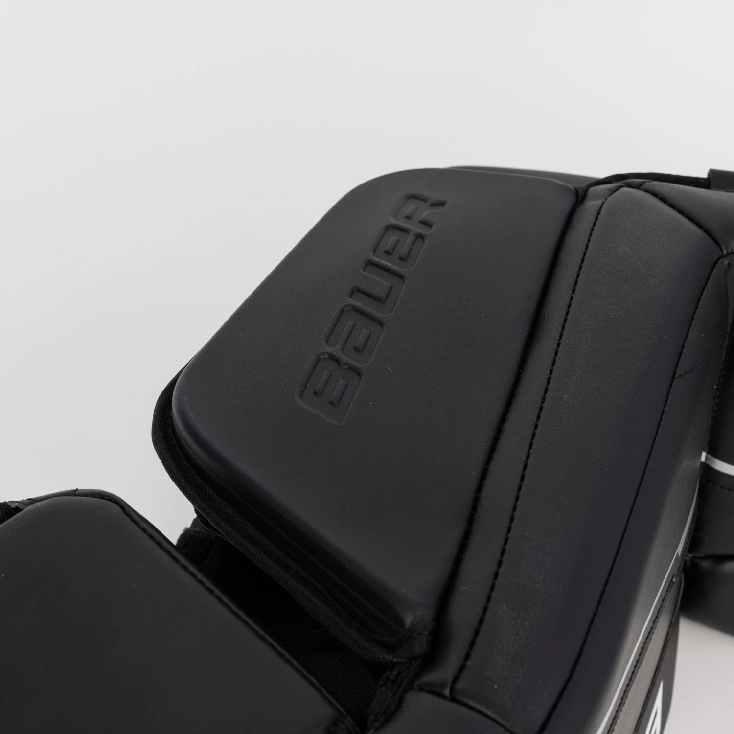 Bauer GSX Junior Goalie Leg Pads S23 16 Bauer GSX Junior Goalie Leg Pads S23 - Image 14