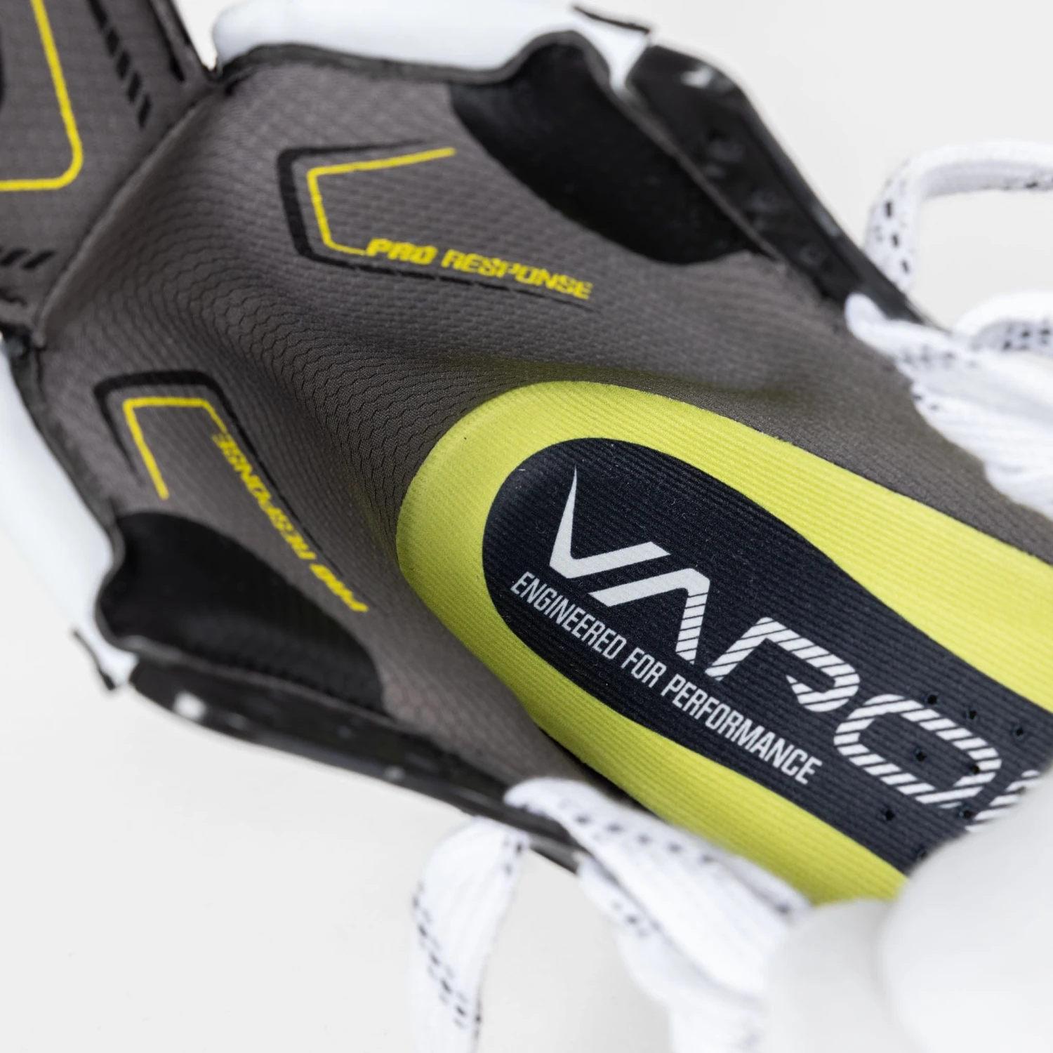 Bauer Vapor 3X Pro Intermediate Roller Hockey Skates 20 Bauer Vapor 3X Pro Intermediate Roller Hockey Skates - Image 18