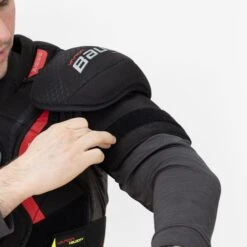 Bauer Vapor Velocity Senior Hockey Shoulder Pads -Hockey Gear Shop bauer shoulder pads bauer vapor velocity senior hockey shoulder pads 29086296440898