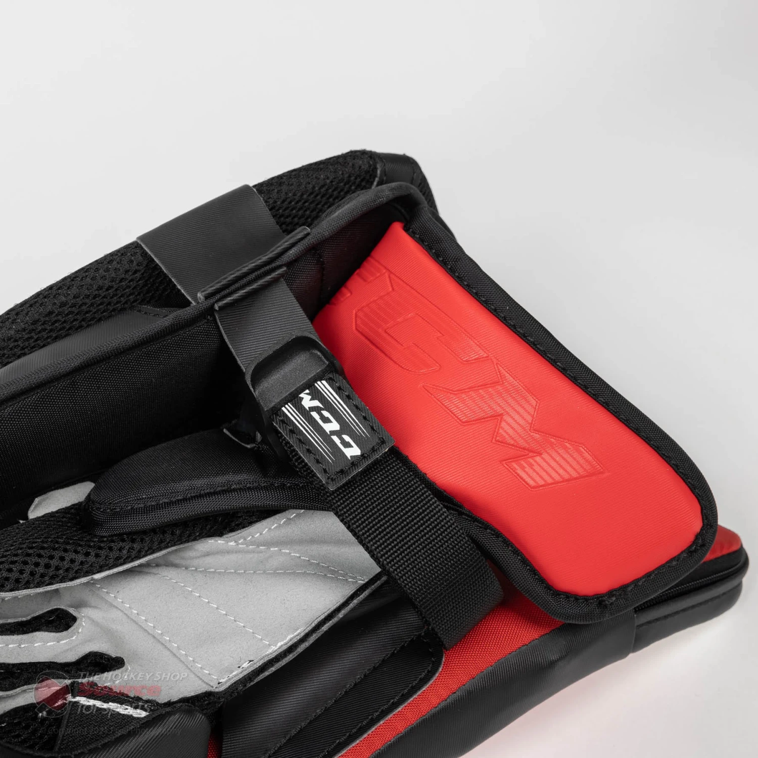 CCM Extreme Flex E5.5 Junior Goalie Blocker - Source Exclusive 8 CCM Extreme Flex E5.5 Junior Goalie Blocker - Source Exclusive - Image 6