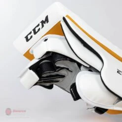 CCM Extreme Flex E5.9 Senior Goalie Blocker 19 CCM Extreme Flex E5.9 Senior Goalie Blocker -Hockey Gear Shop ccm blockers ccm extreme flex e5 9 senior goalie blocker 27988477313090