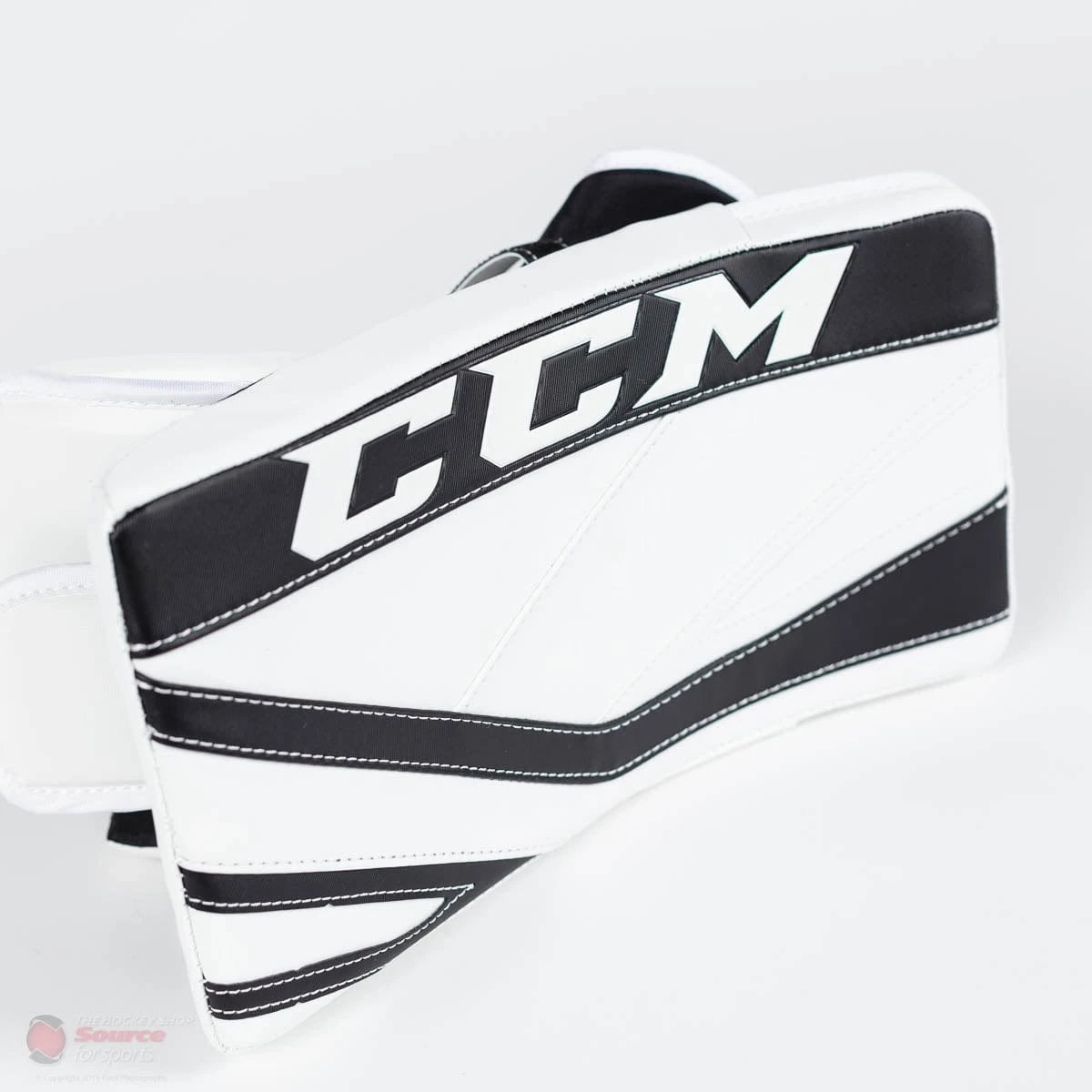 CCM Premier P2.9 Intermediate Goalie Blocker - Source Exclusive 5 CCM Premier P2.9 Intermediate Goalie Blocker - Source Exclusive - Image 3