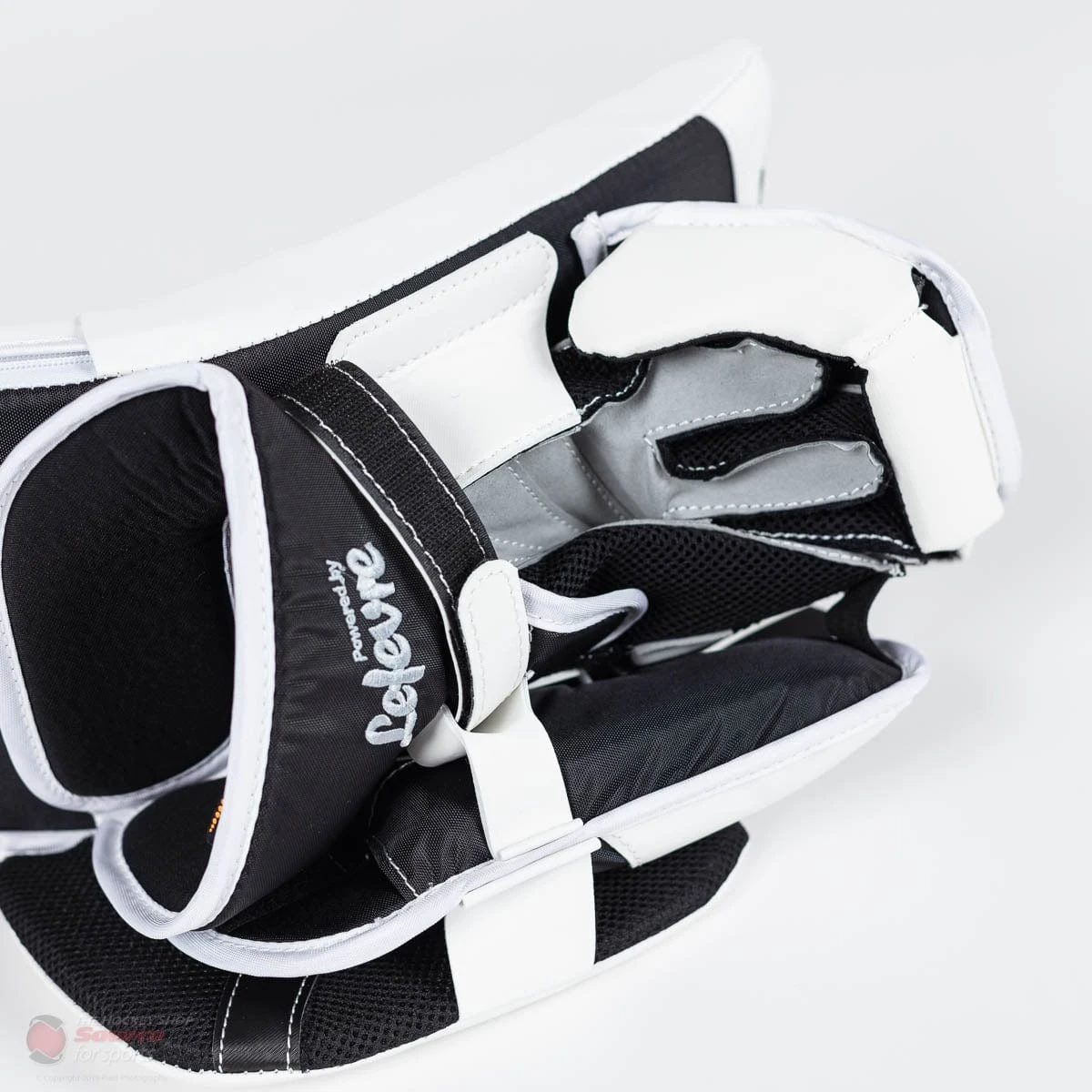 CCM Premier P2.9 Intermediate Goalie Blocker - Source Exclusive 6 CCM Premier P2.9 Intermediate Goalie Blocker - Source Exclusive - Image 4