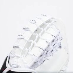 CCM Extreme Flex E4.5 Senior Goalie Catcher - Source Exclusive -Hockey Gear Shop ccm catchers ccm extreme flex e4 5 senior goalie catcher source exclusive 5323888623682