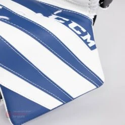 CCM Extreme Flex E5.5 Junior Goalie Catcher 23 CCM Extreme Flex E5.5 Junior Goalie Catcher -Hockey Gear Shop ccm catchers ccm extreme flex e5 5 junior goalie catcher 27972557340738