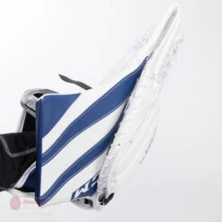 CCM Extreme Flex E5.5 Junior Goalie Catcher 19 CCM Extreme Flex E5.5 Junior Goalie Catcher -Hockey Gear Shop ccm catchers ccm extreme flex e5 5 junior goalie catcher 27972557439042