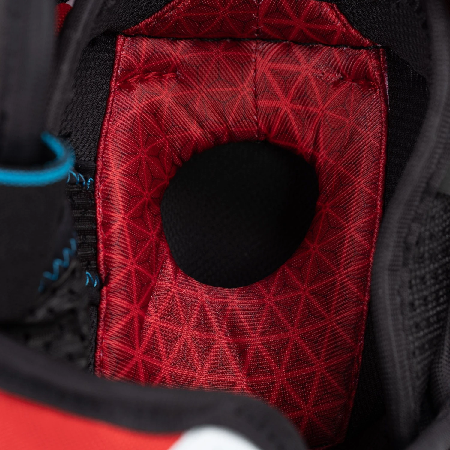 CCM Jetspeed FT6 Senior Hockey Elbow Pads 7 CCM Jetspeed FT6 Senior Hockey Elbow Pads - Image 5