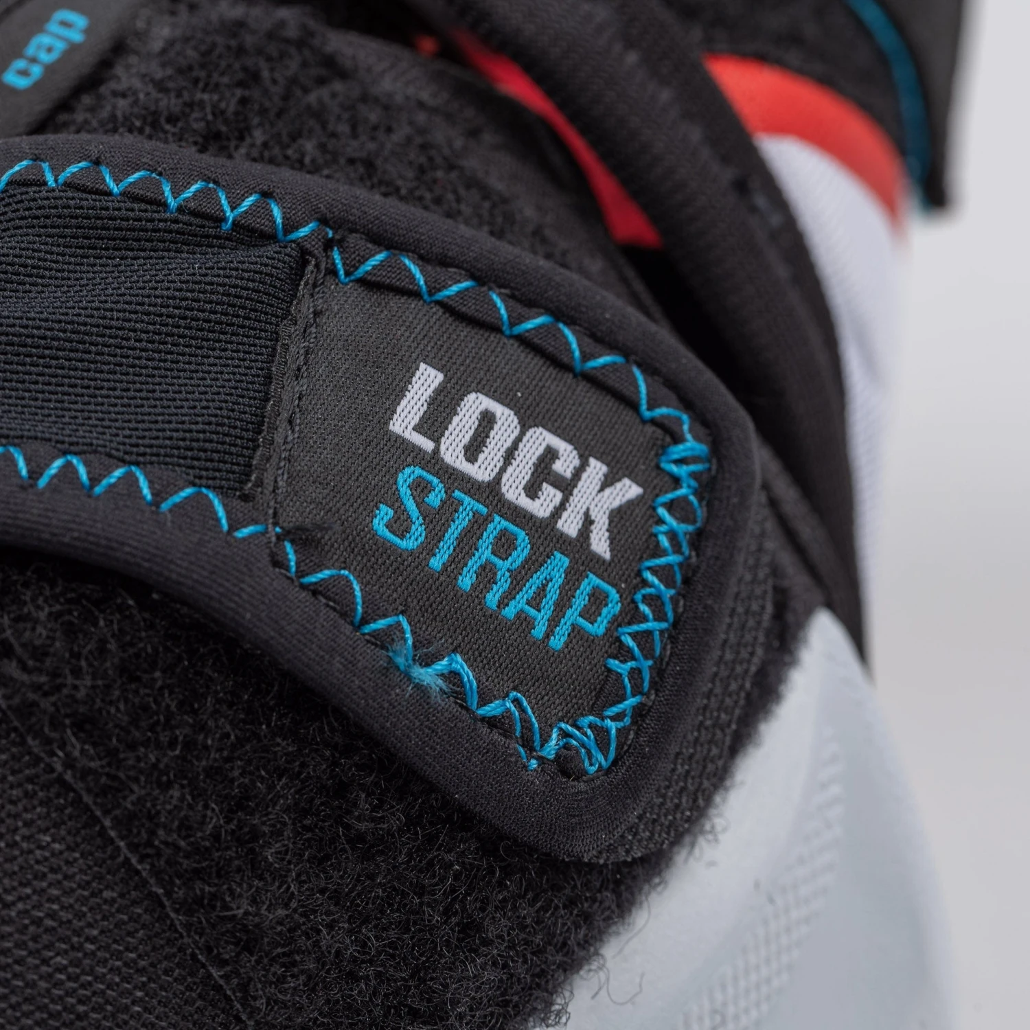 CCM Jetspeed FT6 Senior Hockey Elbow Pads 5 CCM Jetspeed FT6 Senior Hockey Elbow Pads - Image 3