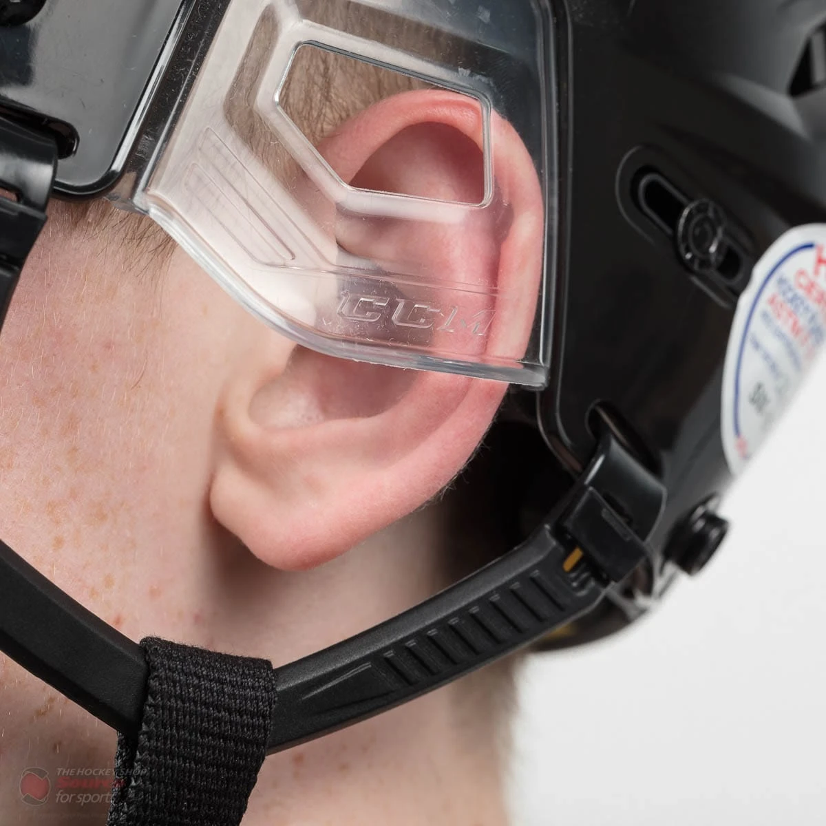 CCM Tacks 310 Hockey Helmet 8 CCM Tacks 310 Hockey Helmet - Image 6