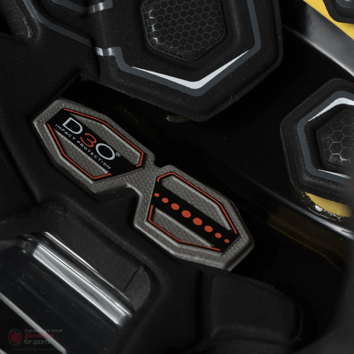 CCM Tacks 310 Hockey Helmet 12 CCM Tacks 310 Hockey Helmet - Image 10