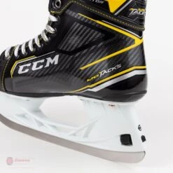 CCM Super Tacks Vector Senior Hockey Skates (2020) -Hockey Gear Shop ccm hockey skates ccm super tacks vector senior hockey skates 2020 14186538106946