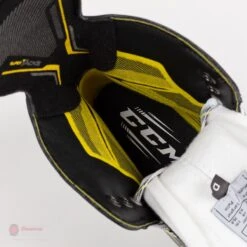 CCM Super Tacks Vector Senior Hockey Skates (2020) -Hockey Gear Shop ccm hockey skates ccm super tacks vector senior hockey skates 2020 14186538238018