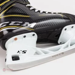 CCM Super Tacks Vector Senior Hockey Skates (2020) -Hockey Gear Shop ccm hockey skates ccm super tacks vector senior hockey skates 2020 14186538336322