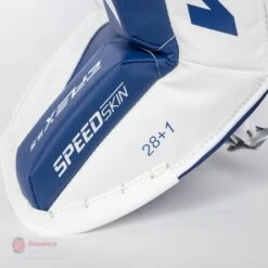 CCM Extreme Flex E5.5 Junior Goalie Leg Pads 26 CCM Extreme Flex E5.5 Junior Goalie Leg Pads -Hockey Gear Shop ccm leg pads ccm extreme flex e5 5 junior goalie leg pads 27988492910658