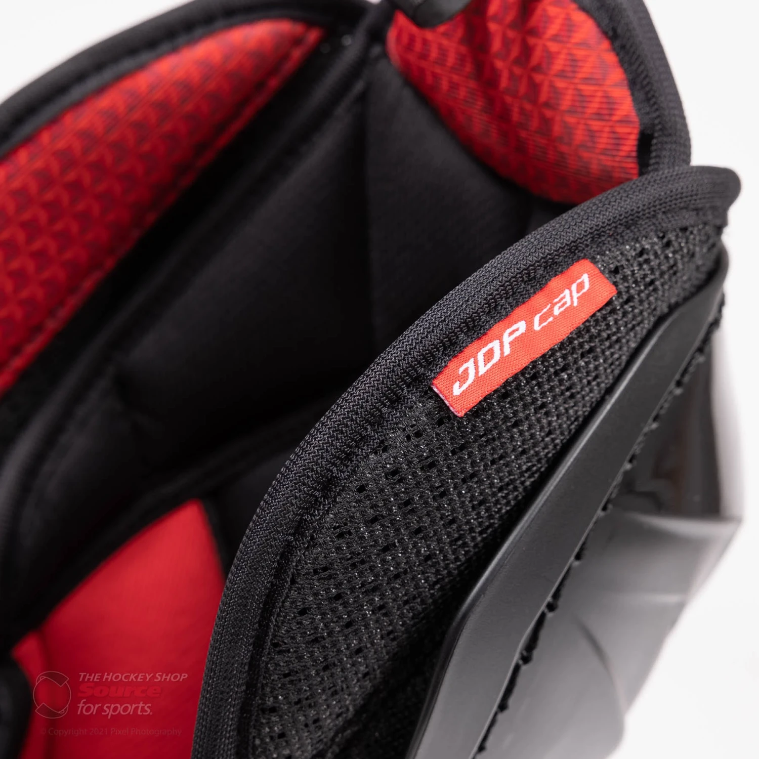 CCM Jetspeed FT4 Senior Hockey Shin Guards 8 CCM Jetspeed FT4 Senior Hockey Shin Guards - Image 6