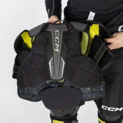 CCM Tacks AS580 Senior Hockey Shoulder Pads 34 CCM Tacks AS580 Senior Hockey Shoulder Pads -Hockey Gear Shop ccm shoulder pads ccm tacks as580 senior hockey shoulder pads 29086561501250