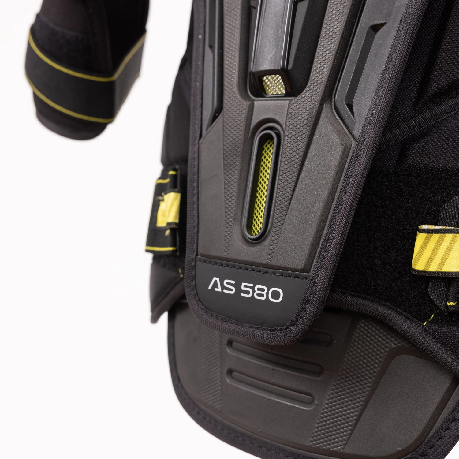 CCM Tacks AS580 Senior Hockey Shoulder Pads 20 CCM Tacks AS580 Senior Hockey Shoulder Pads - Image 18