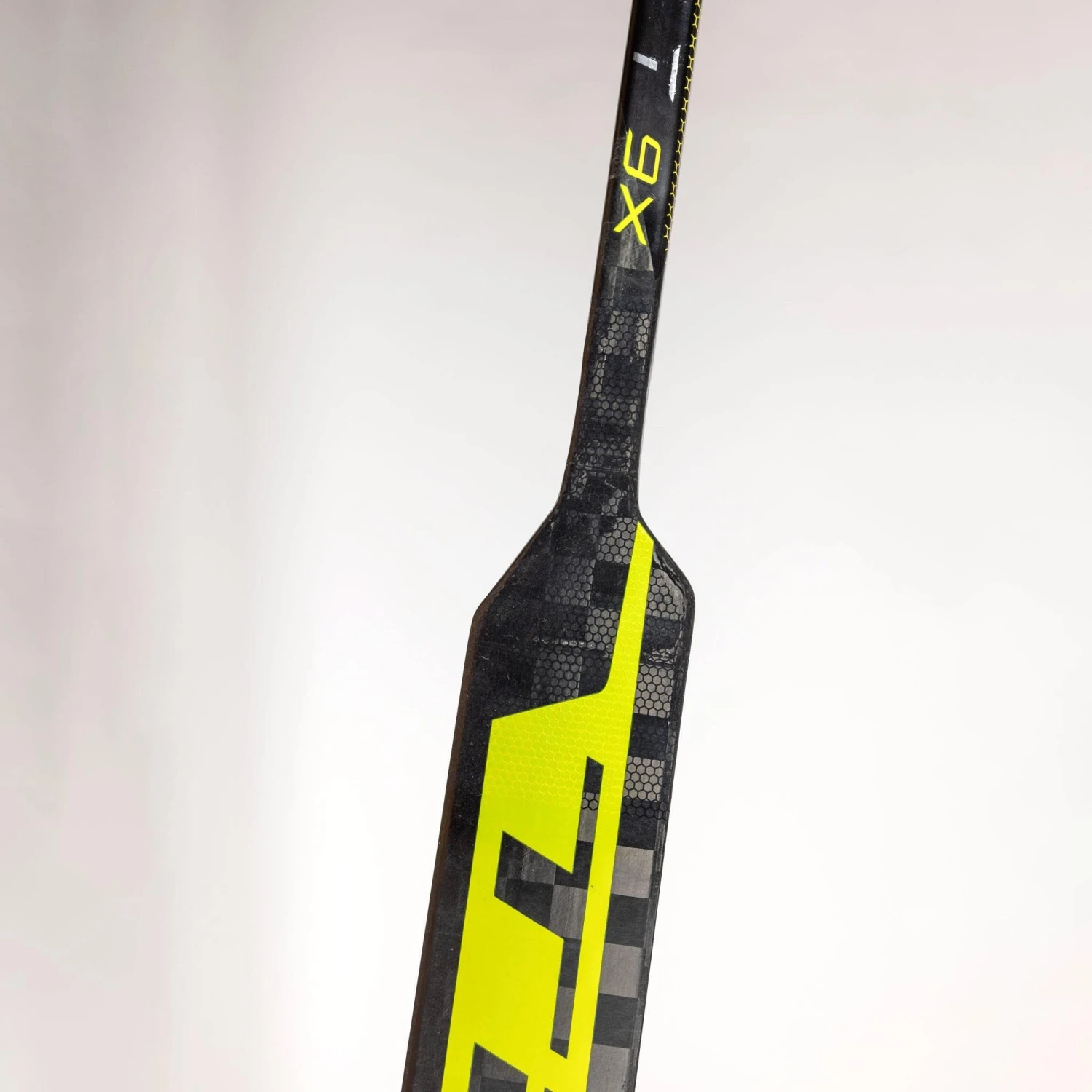 TRUE Catalyst 9X Junior Goalie Stick S21 14 TRUE Catalyst 9X Junior Goalie Stick S21 - Image 12