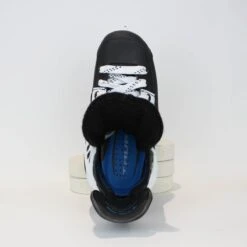 TRUE Player Junior Hockey Skates - Pro Stock - VH Holder - White Side - Size 4 -Hockey Gear Shop true hockey skates true player junior hockey skates pro stock vh holder white side size 4 4 r standard 15186594070594