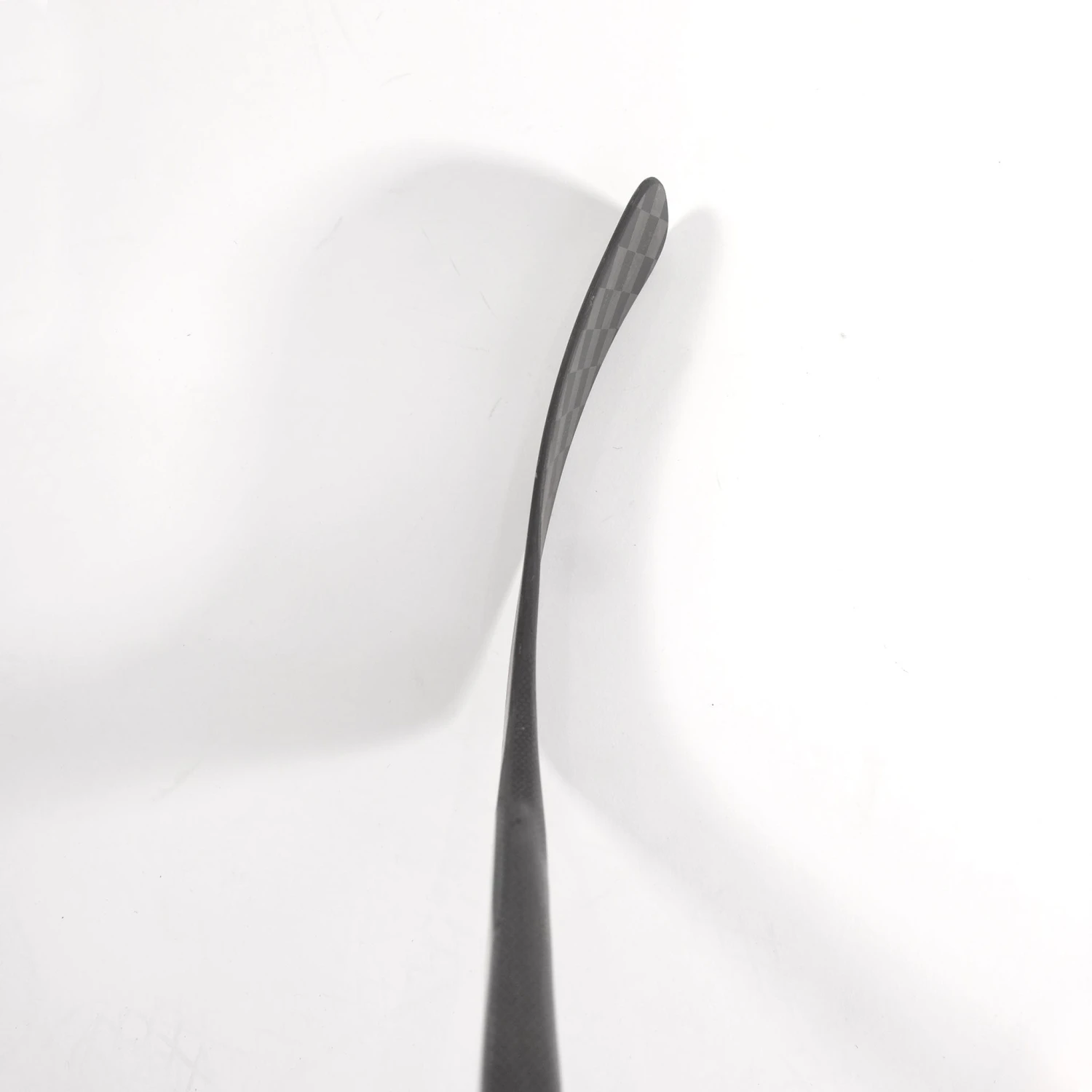 TRUE Catalyst 9X Pro Stock Senior Hockey Stick - Taylor Hall - Yzerman Curve - L-100 6 TRUE Catalyst 9X Pro Stock Senior Hockey Stick - Taylor Hall - Yzerman Curve - L-100 - Image 4