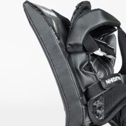 Vaughn Ventus SLR3 Junior Goalie Blocker 34 Vaughn Ventus SLR3 Junior Goalie Blocker -Hockey Gear Shop vaughn blockers vaughn ventus slr3 junior goalie blocker 29106308907074