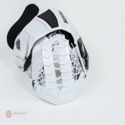 Vaughn Velocity V9 Intermediate Goalie Catcher 21 Vaughn Velocity V9 Intermediate Goalie Catcher -Hockey Gear Shop vaughn catchers vaughn velocity v9 intermediate goalie catcher 14508996329538