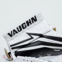 Vaughn Velocity V9 Intermediate Goalie Catcher 19 Vaughn Velocity V9 Intermediate Goalie Catcher -Hockey Gear Shop vaughn catchers vaughn velocity v9 intermediate goalie catcher 14508996427842