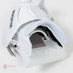 Vaughn Velocity V9 Pro Senior Goalie Catcher -Hockey Gear Shop vaughn catchers vaughn velocity v9 pro senior goalie catcher 14508920766530