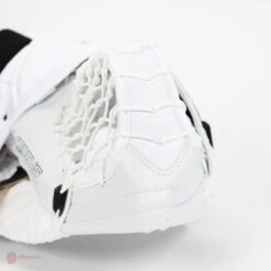 Vaughn Ventus SLR2-ST Pro Carbon Senior Goalie Catcher -Hockey Gear Shop vaughn catchers vaughn ventus slr2 st pro carbon senior goalie catcher 5670463373378