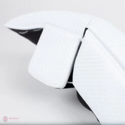 Vaughn Ventus SLR2 Youth Goalie Leg Pads 20 Vaughn Ventus SLR2 Youth Goalie Leg Pads -Hockey Gear Shop vaughn leg pads vaughn ventus slr2 youth goalie leg pads 5314087223362