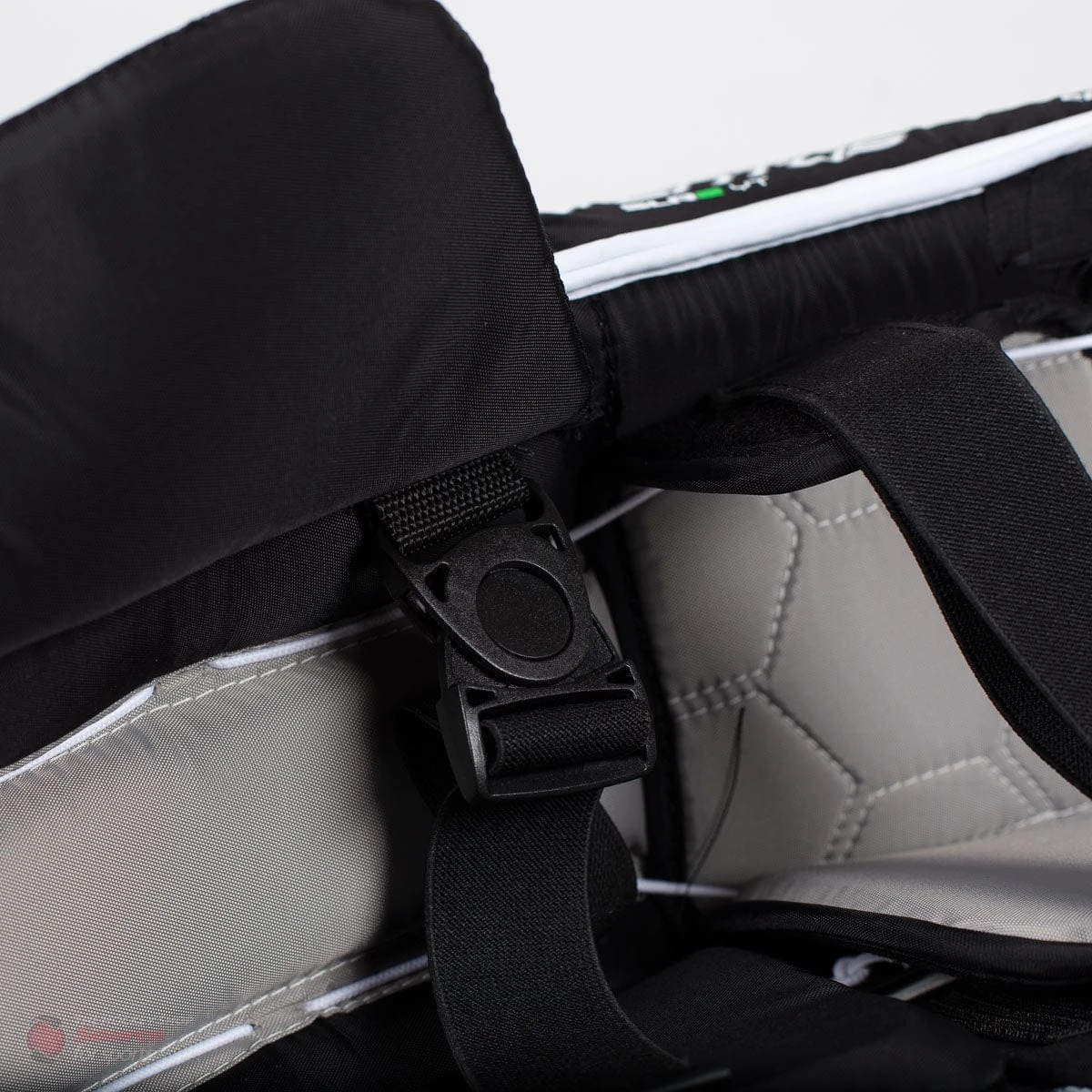 Vaughn Ventus SLR2 Youth Goalie Leg Pads 10 Vaughn Ventus SLR2 Youth Goalie Leg Pads - Image 8