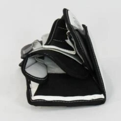 Warrior Ritual G3 Youth Goalie Blocker - Demo A 12 Warrior Ritual G3 Youth Goalie Blocker - Demo A -Hockey Gear Shop warrior blockers demo warrior ritual g3 youth goalie blocker demo a white regular 15169467711554