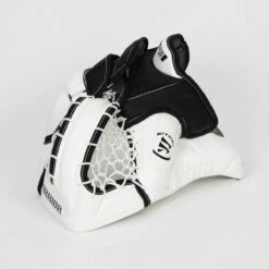 Warrior Ritual G3 Intermediate Goalie Catcher - Demo -Hockey Gear Shop warrior catchers demo warrior ritual g3 intermediate goalie catcher demo white full right 15202530689090