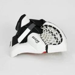 Warrior Ritual G4 Senior Goalie Catcher 17 Warrior Ritual G4 Senior Goalie Catcher -Hockey Gear Shop warrior catchers warrior ritual g4 senior goalie catcher 15202537013314