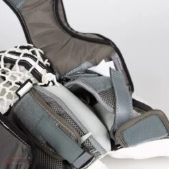 Warrior Ritual GT2 Senior Goalie Catcher 19 Warrior Ritual GT2 Senior Goalie Catcher -Hockey Gear Shop warrior catchers warrior ritual gt2 senior goalie catcher 5024717799490