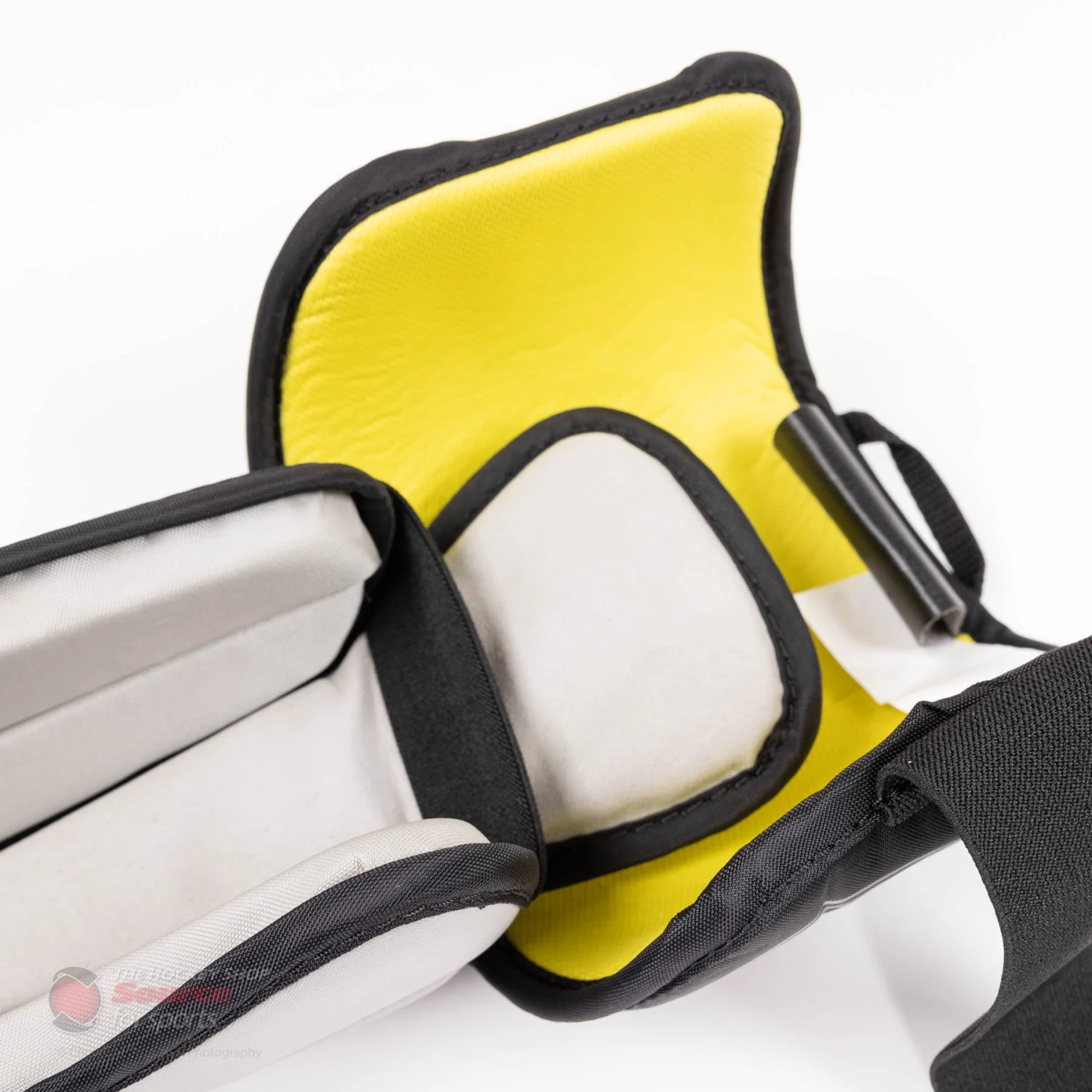 Warrior Ritual X3 E Senior Goalie Knee Pads 9 Warrior Ritual X3 E Senior Goalie Knee Pads - Image 7